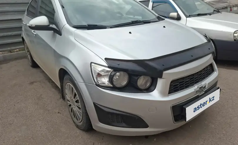 Chevrolet Aveo 2014 года за 3 390 000 тг. в Астана фото 3