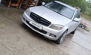 Mercedes-Benz C-Класс 2007 года за 4 900 000 тг. в Семей фото 1