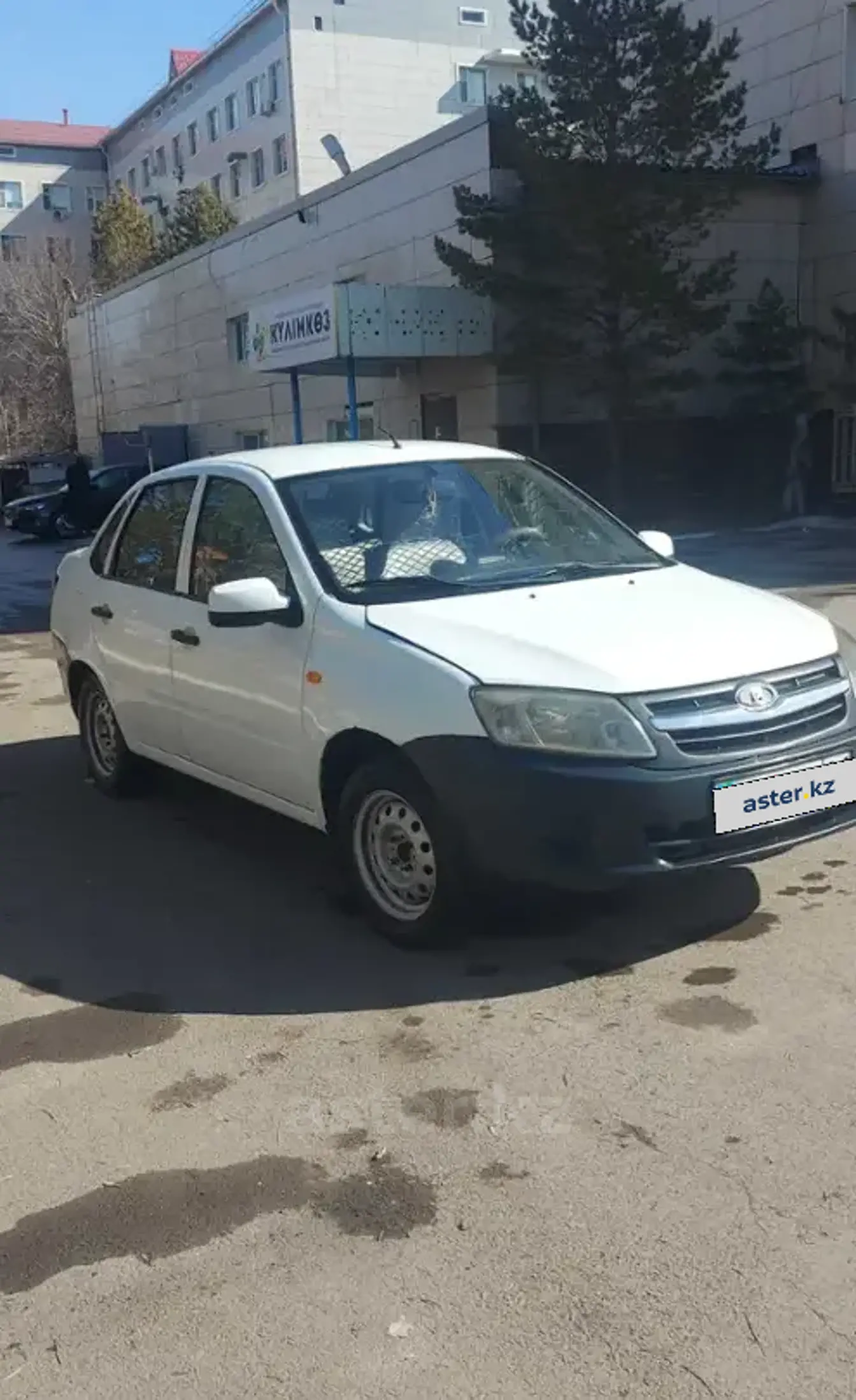 LADA (ВАЗ) Granta 2013 года за 2 250 000 тг. в Астана фото 3