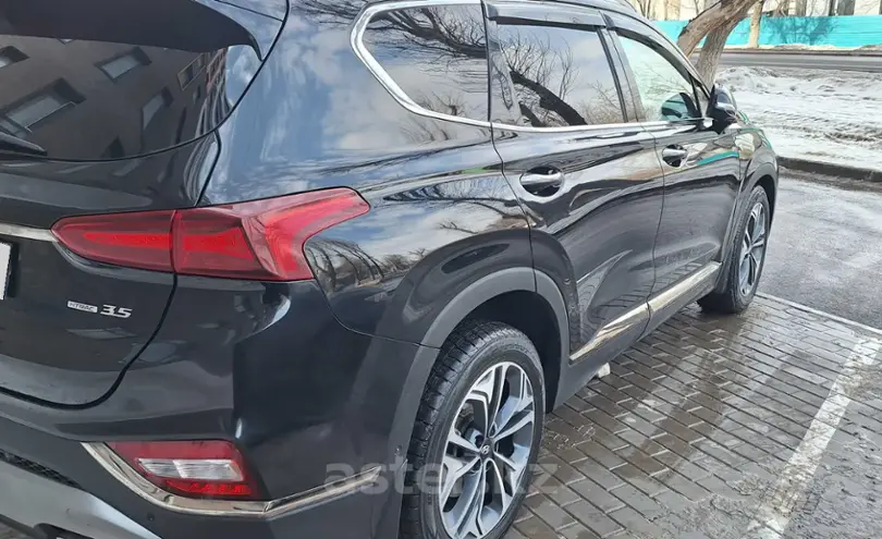 Hyundai Santa Fe 2020 года за 14 000 000 тг. в Абайская область фото 3