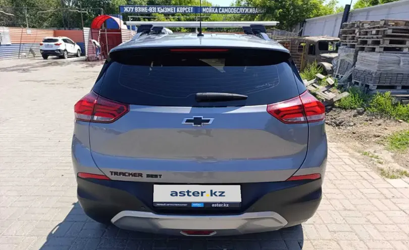 Chevrolet Tracker 2021 года за 6 200 000 тг. в Костанай фото 2