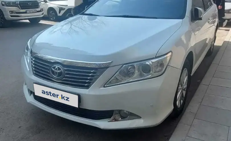 Toyota Camry 2014 года за 7 200 000 тг. в Алматы