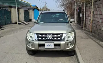 Mitsubishi Pajero 2012 года за 9 850 400 тг. в Алматы фото 2