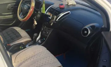 Chevrolet Tracker 2014 года за 6 800 000 тг. в Астана фото 3