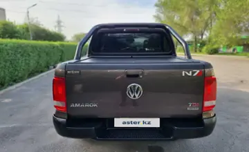 Volkswagen Amarok 2014 года за 13 300 000 тг. в Алматы