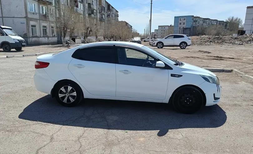 Kia Rio 2013 года за 4 300 000 тг. в Караганда фото 2