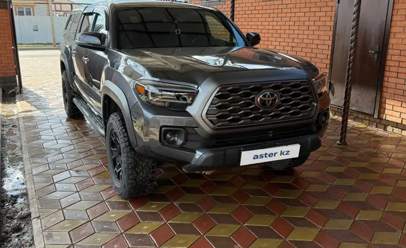 Toyota Tacoma 2021 года за 21 000 000 тг. в Уральск