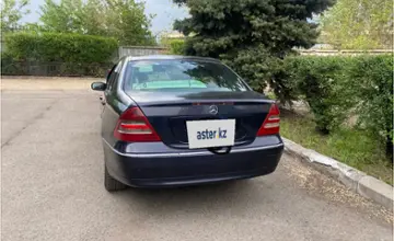 Mercedes-Benz C-Класс 2001 года за 2 600 000 тг. в Алматы фото 4
