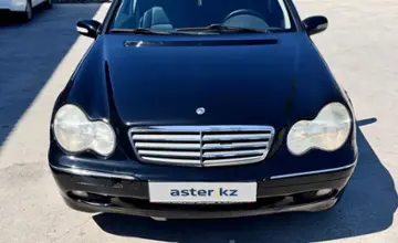 Mercedes-Benz C-Класс 2002 года за 3 500 000 тг. в Тараз фото 2