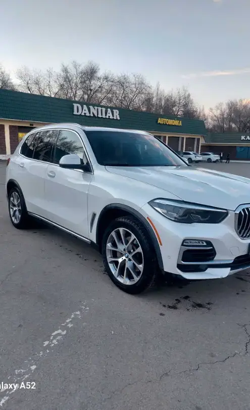 BMW X5 2019 года за 28 000 000 тг. в Алматы фото 3