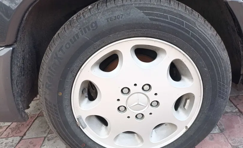 Mercedes-Benz W124 1991 года за 2 000 000 тг. в Экибастуз