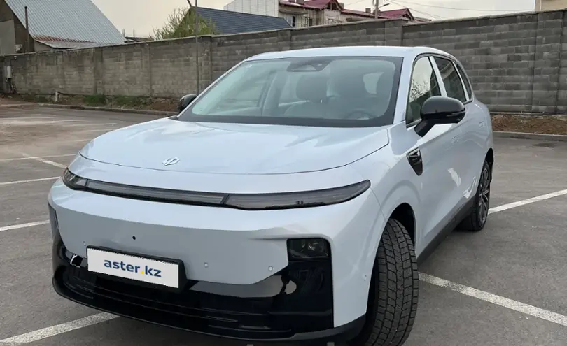 Leapmotor C11 2025 года за 12 500 000 тг. в Алматы