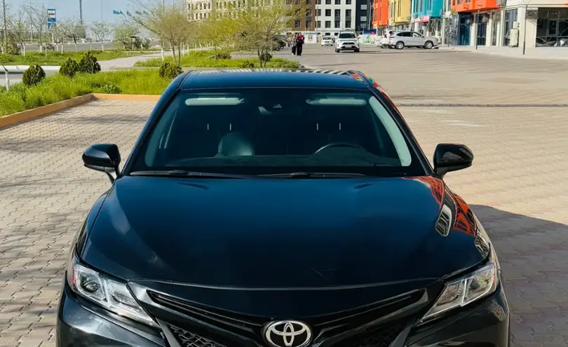 Toyota Camry 2020 года за 11 300 000 тг. в Мангистауская область