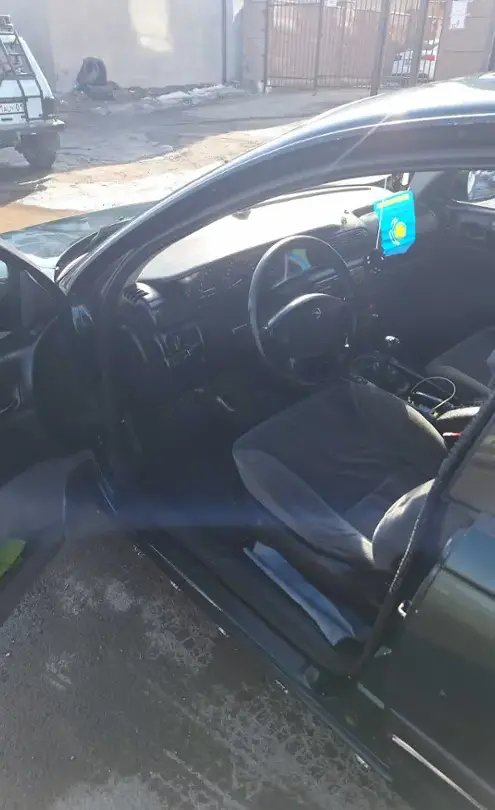 Opel Omega 1996 года за 900 000 тг. в Астана