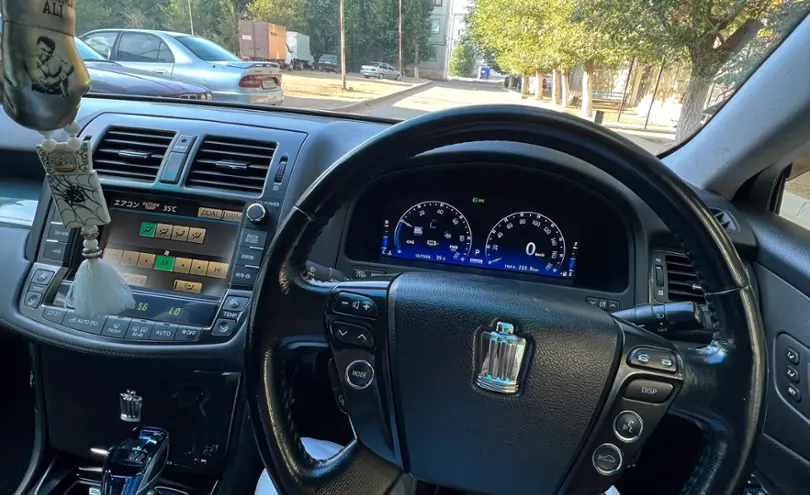 Toyota Crown 2009 года за 5 100 000 тг. в Караганда фото 4