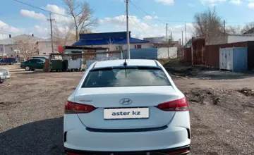 Hyundai Accent 2021 года за 6 150 000 тг. в Астана фото 4