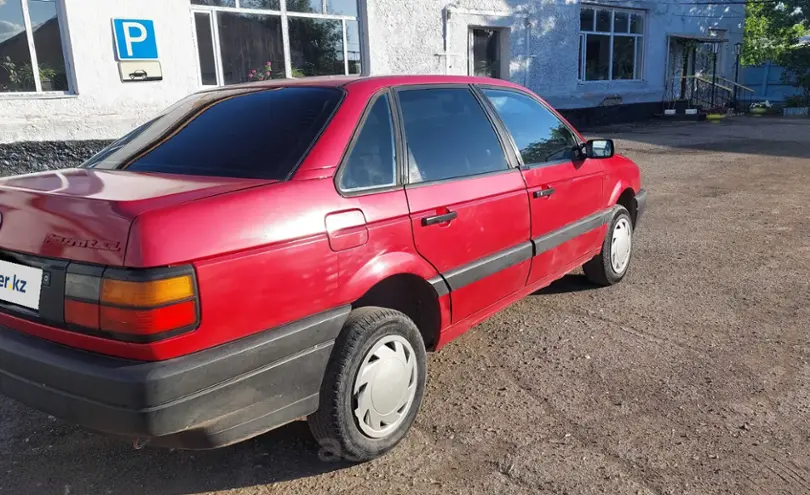 Volkswagen Passat 1988 года за 890 000 тг. в Караганда фото 4