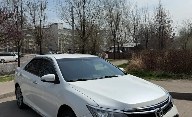 Toyota Camry 2015 года за 13 000 000 тг. в Алматы фото 4