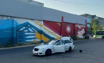 Mercedes-Benz E-Класс 2004 года за 10 500 000 тг. в Шымкент фото 3