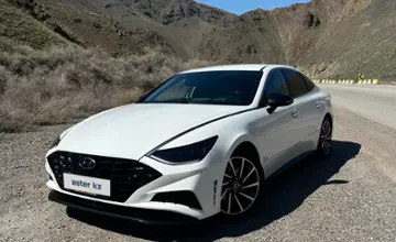 Hyundai Sonata 2021 года за 11 900 000 тг. в Алматы фото 2