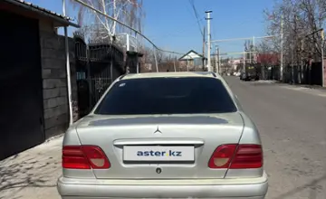 Mercedes-Benz E-Класс 1999 года за 2 200 000 тг. в Алматы фото 4