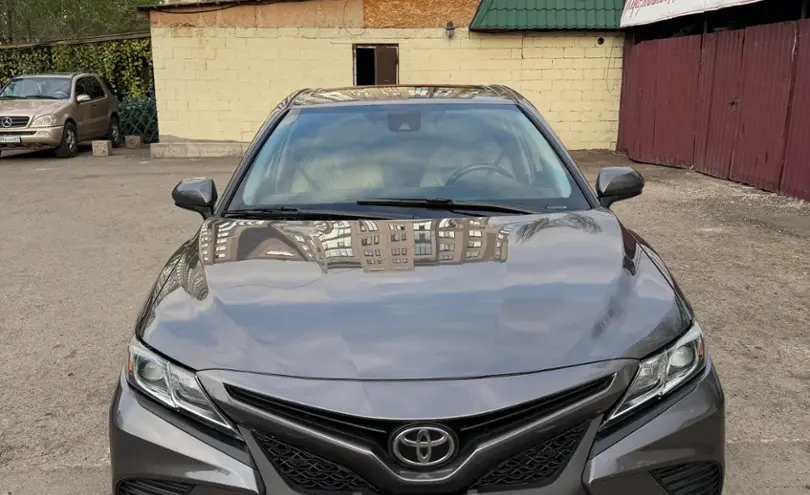 Toyota Camry 2019 года за 12 000 000 тг. в Алматы