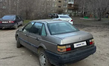 Volkswagen Passat 1991 года за 800 000 тг. в Усть-Каменогорск