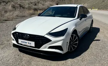 Hyundai Sonata 2021 года за 11 900 000 тг. в Алматы фото 1