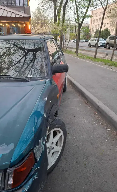 Mazda 323 1993 года за 590 000 тг. в Алматы фото 2