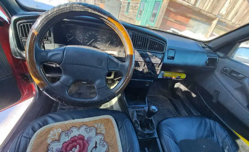Volkswagen Passat 1990 года за 800 000 тг. в Астана фото 5