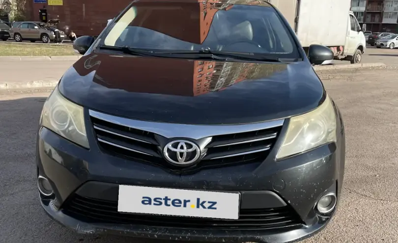Toyota Avensis 2011 года за 5 300 000 тг. в Астана фото 2