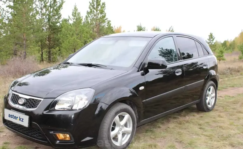 Kia Rio 2009 года за 3 300 000 тг. в Астана
