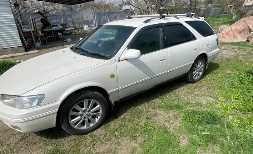 Toyota Camry 1997 года за 2 700 000 тг. в Алматы
