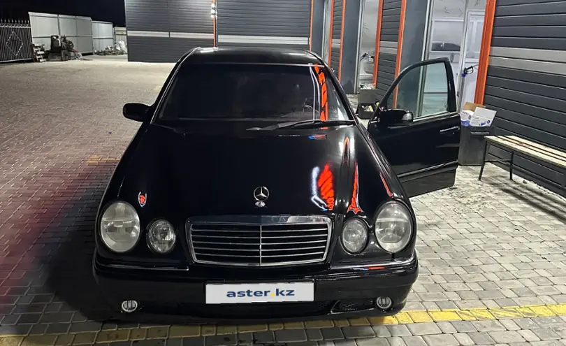Mercedes-Benz E-Класс 1996 года за 3 100 000 тг. в Алматы