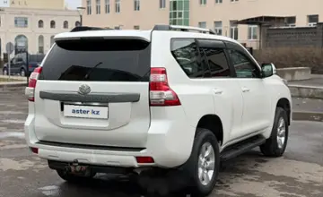 Toyota Land Cruiser Prado 2015 года за 17 500 000 тг. в Астана фото 4