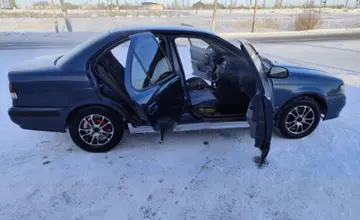 Nissan Sunny 1999 года за 1 250 000 тг. в Астана