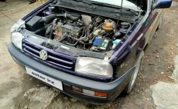 Volkswagen Vento 1995 года за 1 250 000 тг. в Усть-Каменогорск