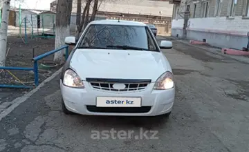 LADA (ВАЗ) Priora 2013 года за 1 800 000 тг. в Семей фото 1