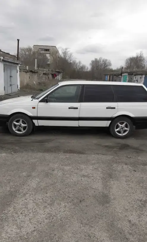 Volkswagen Passat 1992 года за 1 600 000 тг. в Караганда фото 4