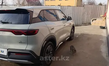 BYD Yuan Up 2024 года за 9 200 000 тг. в Алматы фото 2