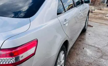 Toyota Camry 2011 года за 7 250 000 тг. в Уральск фото 4