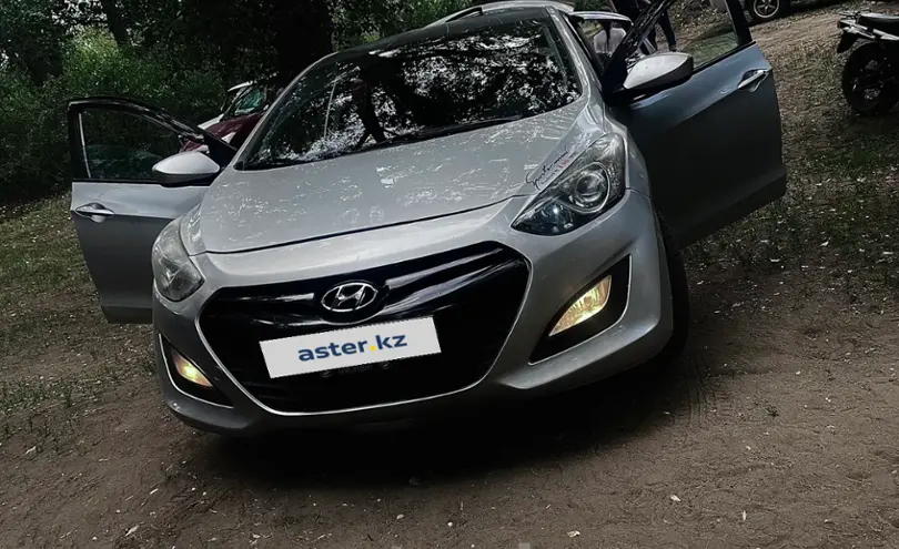 Hyundai i30 2014 года за 4 000 000 тг. в Уральск фото 4