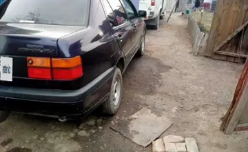 Volkswagen Vento 1995 года за 1 250 000 тг. в Усть-Каменогорск фото 2