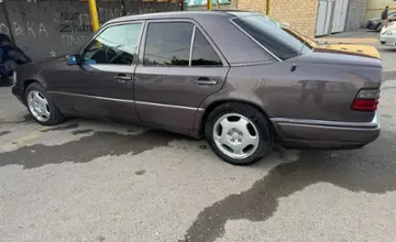 Mercedes-Benz E-Класс 1994 года за 1 850 000 тг. в Шымкент