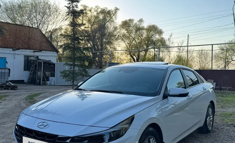 Hyundai Elantra 2023 года за 10 500 000 тг. в Алматы