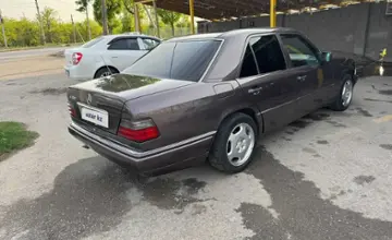 Mercedes-Benz E-Класс 1994 года за 1 850 000 тг. в Шымкент фото 3