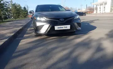 Toyota Camry 2020 года за 11 500 000 тг. в Астана фото 2