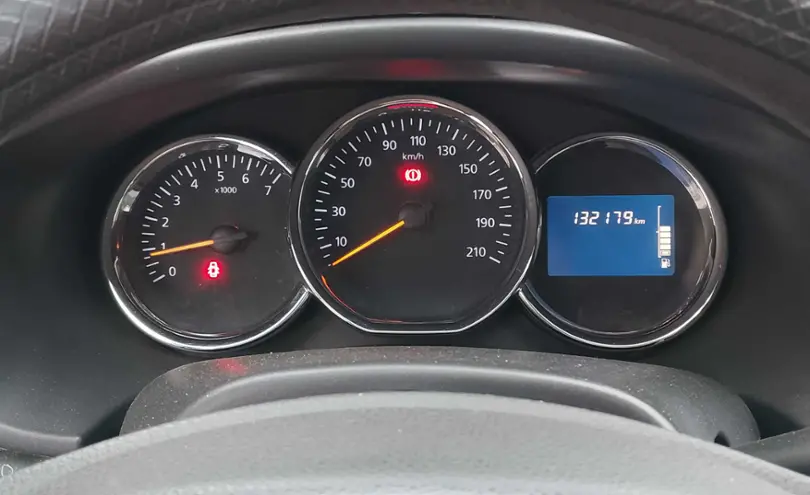 Renault Logan 2014 года за 3 500 000 тг. в Акмолинская область фото 5