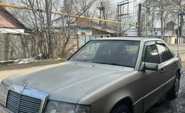Mercedes-Benz W124 1988 года за 700 000 тг. в Алматы фото 2
