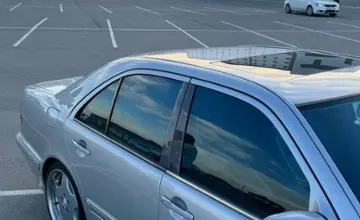 Mercedes-Benz E-Класс 2001 года за 2 600 000 тг. в Карагандинская область фото 4